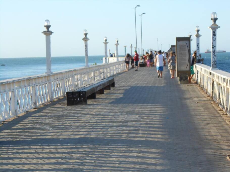Praia De Iracema Vista Para O Mar De 180 Fortaleza (Ceara)